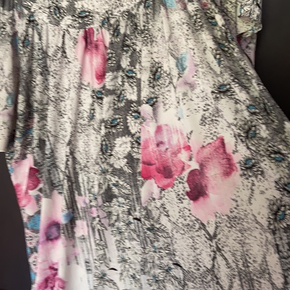 Blouse - Picture 5 of 7